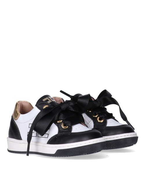 Sneakers bianche nere ELISABETTA FRANCHI | E0330NERO AVORIO